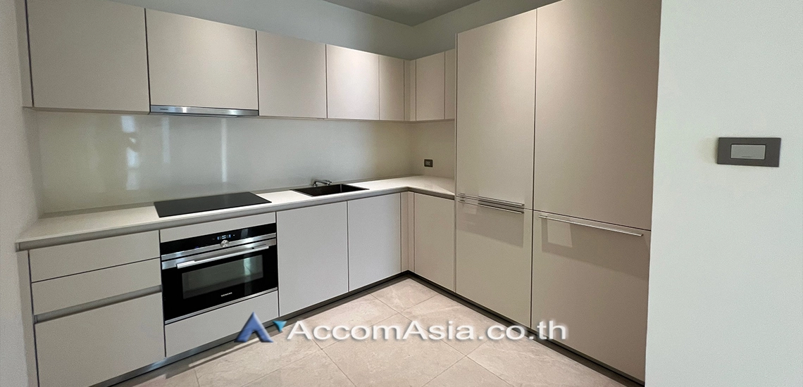 13  2 br Condominium for rent and sale in Ploenchit ,Bangkok BTS Ratchadamri at Magnolias Ratchadamri Boulevard AA26572