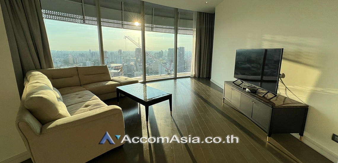 7  2 br Condominium for rent and sale in Ploenchit ,Bangkok BTS Ratchadamri at Magnolias Ratchadamri Boulevard AA26572