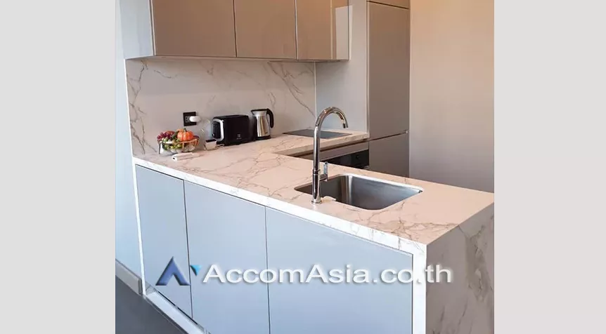  1  1 br Condominium For Rent in Ratchadapisek ,Bangkok BTS Asok - MRT Phetchaburi at The Esse At Singha Complex AA26582