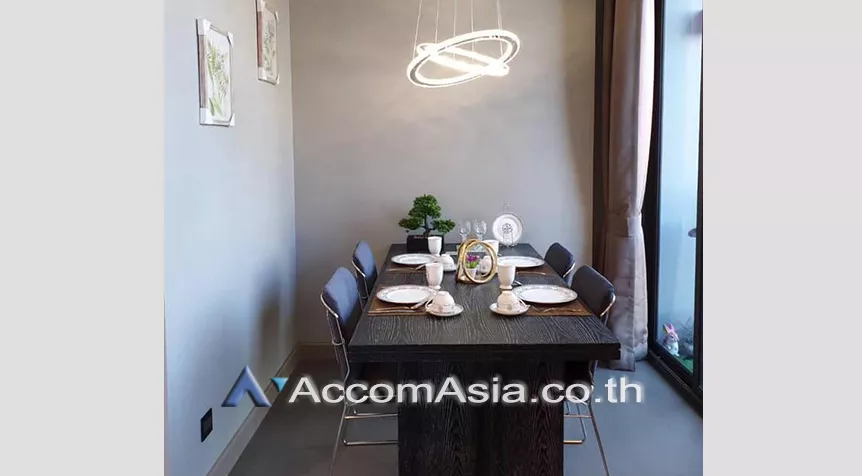 8  1 br Condominium For Rent in Ratchadapisek ,Bangkok BTS Asok - MRT Phetchaburi at The Esse At Singha Complex AA26582
