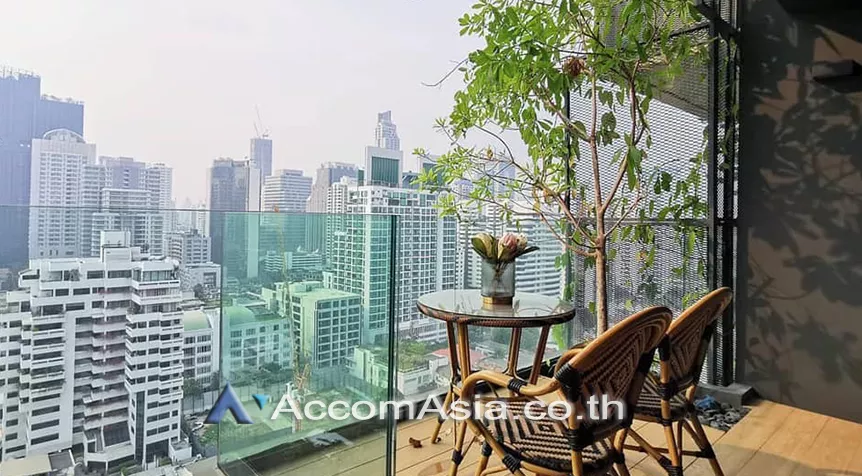 2 Bedrooms  Condominium For Rent & Sale in Sukhumvit, Bangkok  near BTS Phrom Phong - MRT Sukhumvit (AA26586)