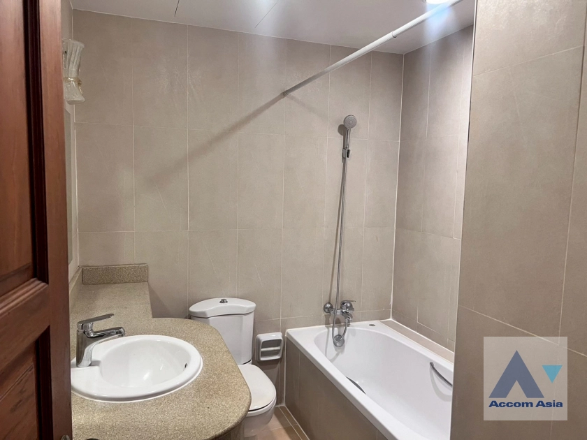 12  3 br Apartment for rent and sale in Ploenchit ,Bangkok BTS Ploenchit at Classic Elegance Residence AA26589