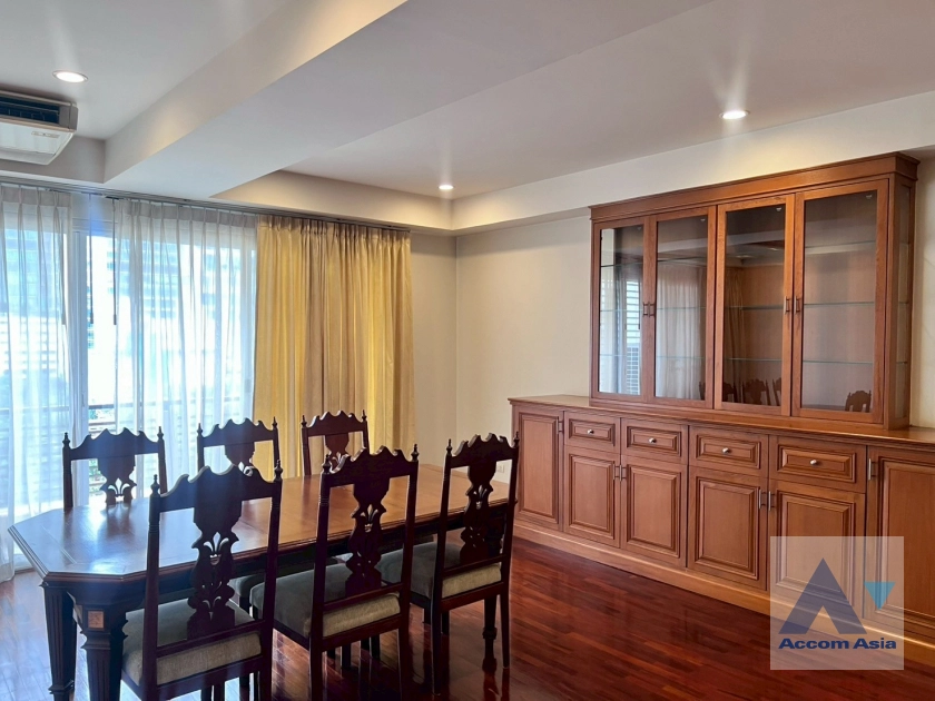 unitPet friendly |  3 Bedrooms  Apartment For Rent & Sale in Ploenchit, Bangkok  near BTS Ploenchit (AA26589)