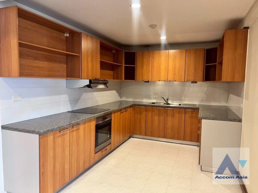 5  3 br Apartment for rent and sale in Ploenchit ,Bangkok BTS Ploenchit at Classic Elegance Residence AA26589