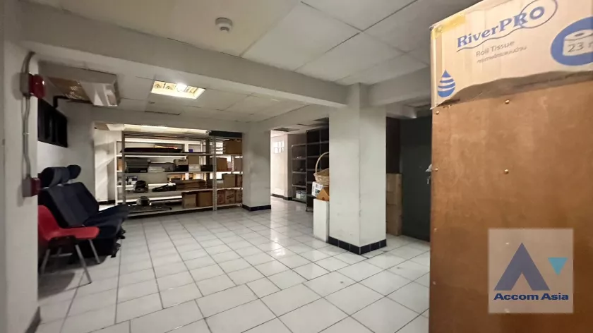 38  Studio Building For Sale in Sukhumvit ,Bangkok BTS Phra khanong AA26619