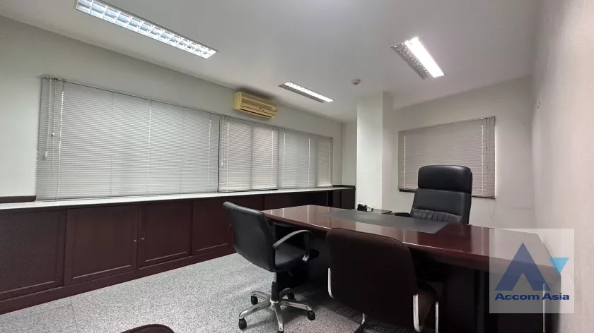 22  Studio Building For Sale in Sukhumvit ,Bangkok BTS Phra khanong AA26619