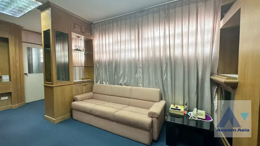 28  Studio Building For Sale in Sukhumvit ,Bangkok BTS Phra khanong AA26619