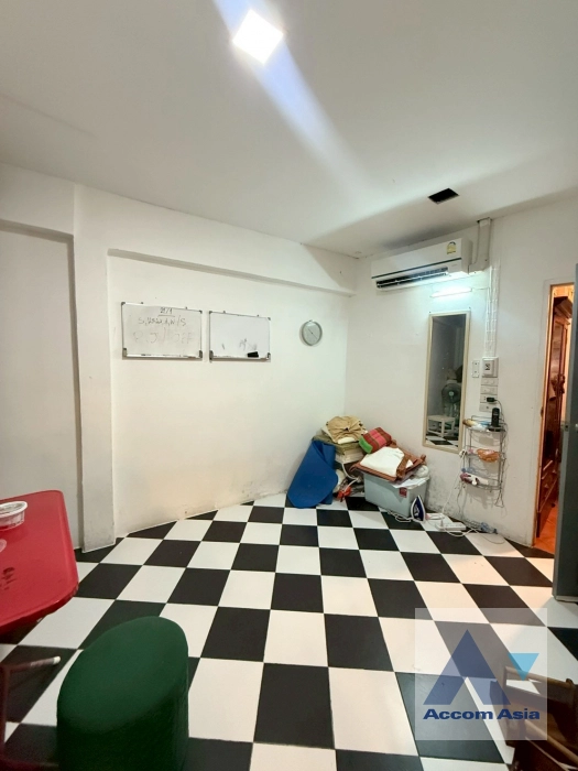 14  3 br Townhouse for rent and sale in Sukhumvit ,Bangkok BTS Thong Lo AA26641