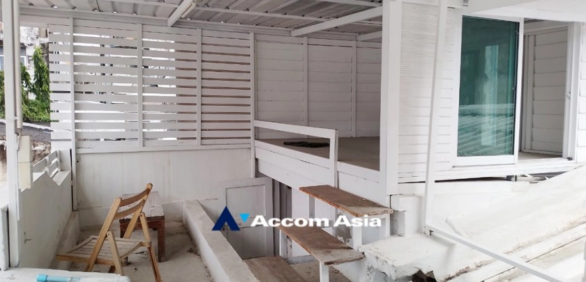 22  3 br Townhouse for rent and sale in Sukhumvit ,Bangkok BTS Thong Lo AA26641