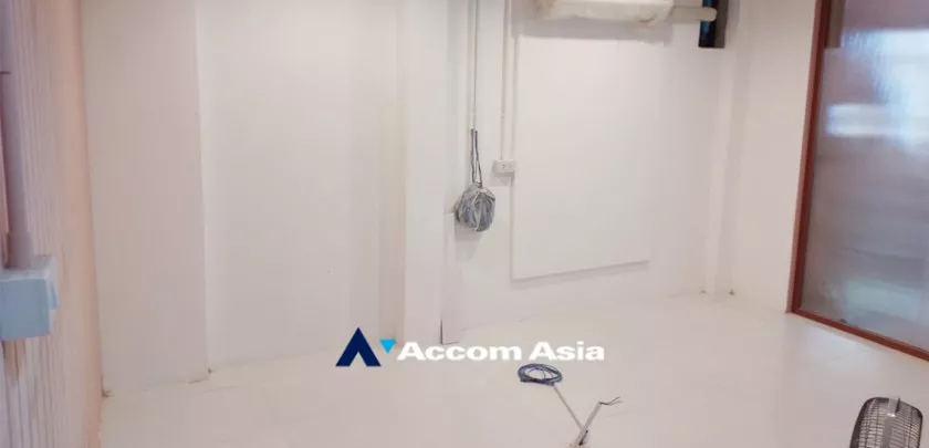 20  3 br Townhouse For Rent in sukhumvit ,Bangkok BTS Thong Lo AA26641