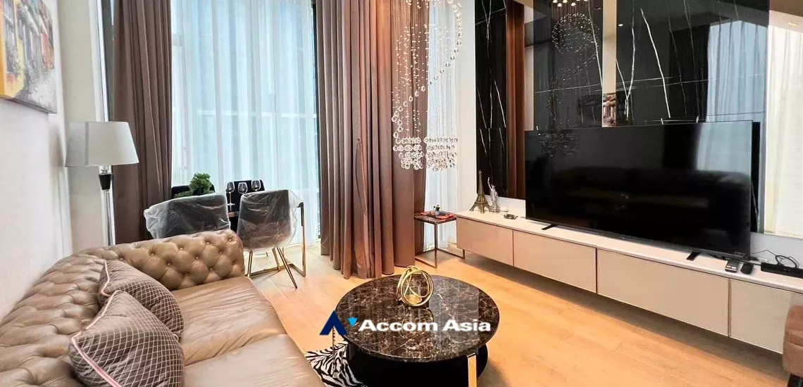 Corner Unit |  1 Bedroom  Condominium For Rent in Ploenchit, Bangkok  near BTS Chitlom (AA26674)