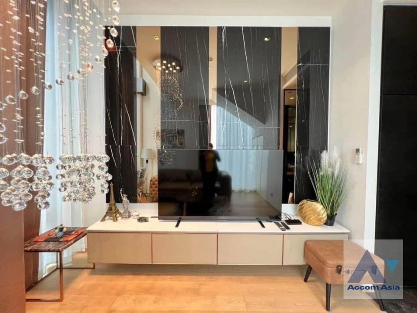 unitCorner Unit |  1 Bedroom  Condominium For Rent in Ploenchit, Bangkok  near BTS Chitlom (AA26674)
