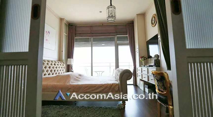 unit 2 Bedrooms  Condominium For Sale in Sukhumvit, Bangkok  near BTS Phrom Phong (AA26680)