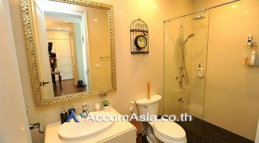 7  2 br Condominium For Sale in Sukhumvit ,Bangkok BTS Phrom Phong at The Madison AA26680