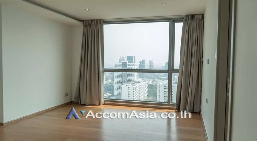 13  3 br Condominium For Sale in Sukhumvit ,Bangkok BTS Thong Lo at H Sukhumvit 43 AA26682