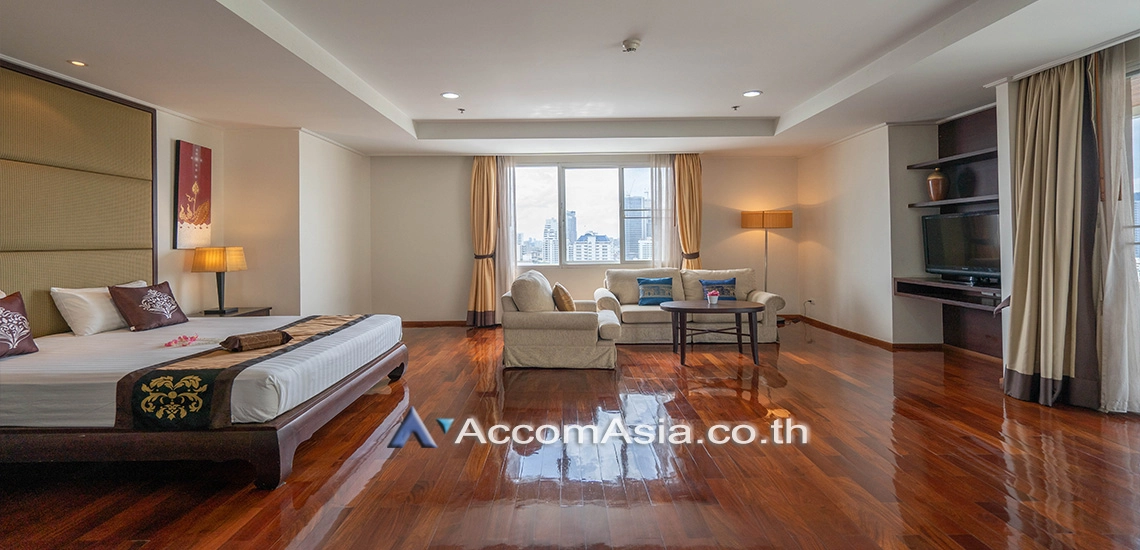 10  3 br Apartment For Rent in Sukhumvit ,Bangkok BTS Phrom Phong at Fully Furnished Suites AA26684