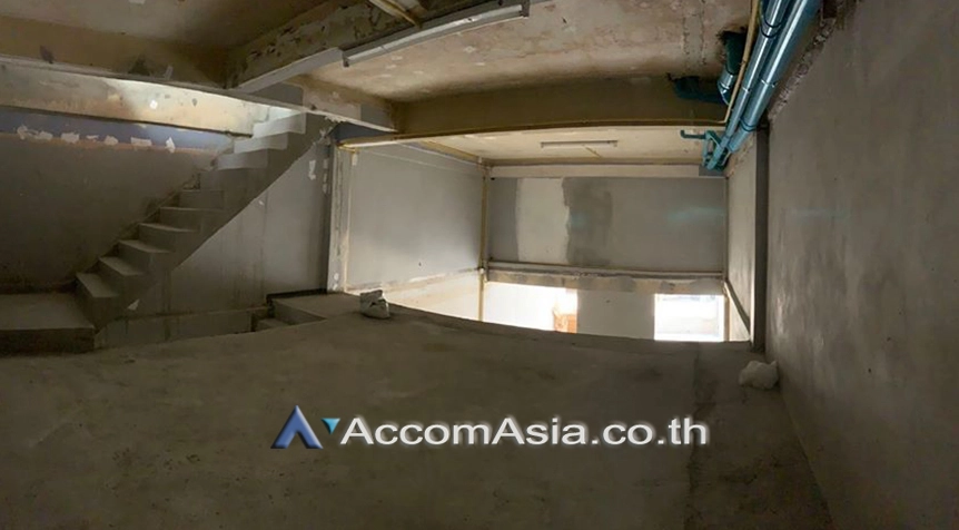  1  2 br Townhouse For Rent in Sukhumvit ,Bangkok BTS Phrom Phong AA26696