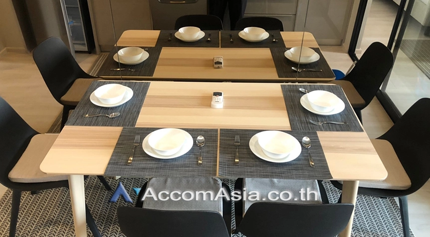 unit 1 Bedroom  Condominium For Rent & Sale in Ploenchit, Bangkok  near BTS Ploenchit (AA26698)