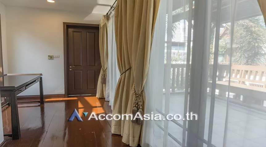 11  4 br House For Rent in Sathorn ,Bangkok BRT Thanon Chan - BTS Saint Louis at Exclusive Resort Style Home  AA26726