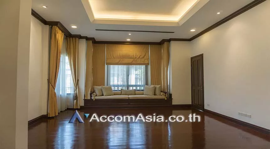 12  4 br House For Rent in Sathorn ,Bangkok BRT Thanon Chan - BTS Saint Louis at Exclusive Resort Style Home  AA26726