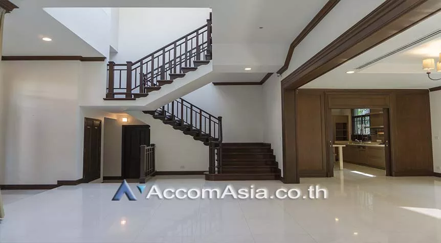 7  4 br House For Rent in Sathorn ,Bangkok BRT Thanon Chan - BTS Saint Louis at Exclusive Resort Style Home  AA26726