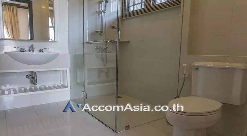 8  4 br House For Rent in Sathorn ,Bangkok BRT Thanon Chan - BTS Saint Louis at Exclusive Resort Style Home  AA26726