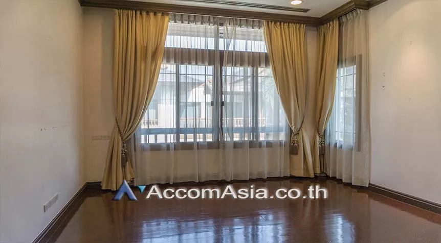 10  4 br House For Rent in Sathorn ,Bangkok BRT Thanon Chan - BTS Saint Louis at Exclusive Resort Style Home  AA26726