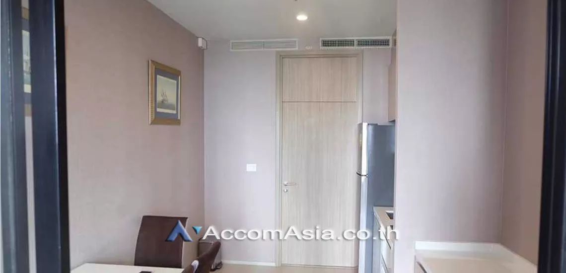 unit 1 Bedroom  Condominium For Rent in Ploenchit, Bangkok  near BTS Ploenchit (AA26729)