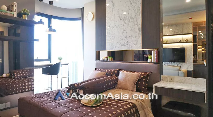 1 Bedroom  Condominium For Rent & Sale in Sukhumvit, Bangkok  near BTS Asok - MRT Sukhumvit (AA26731)