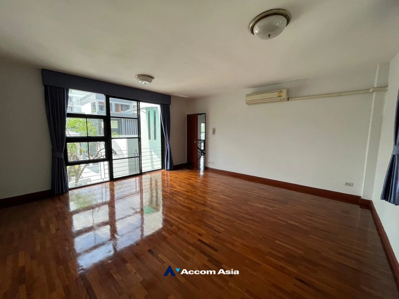 12  4 br House For Rent in Sukhumvit ,Bangkok BTS Ekkamai at The Noble Ekkamai 22  AA26732