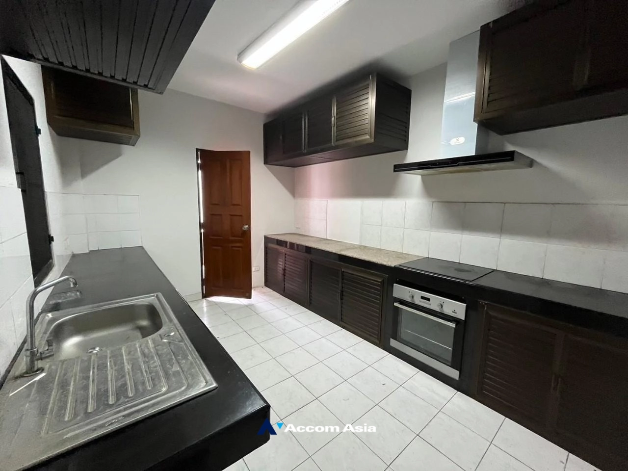 6  4 br House For Rent in Sukhumvit ,Bangkok BTS Ekkamai at The Noble Ekkamai 22  AA26732