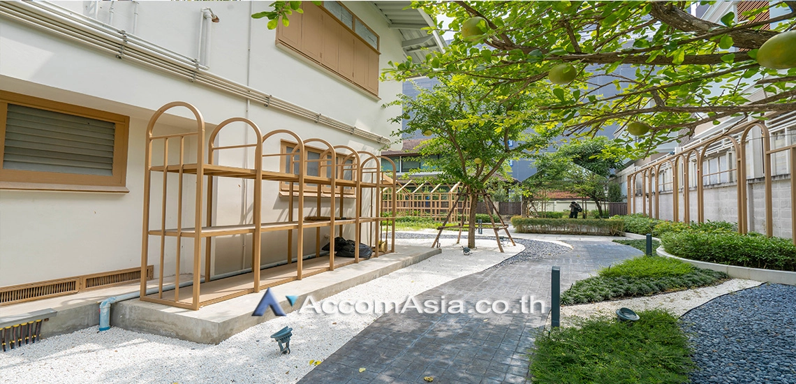 7  2 br House For Rent in Sukhumvit ,Bangkok BTS Phrom Phong AA26736