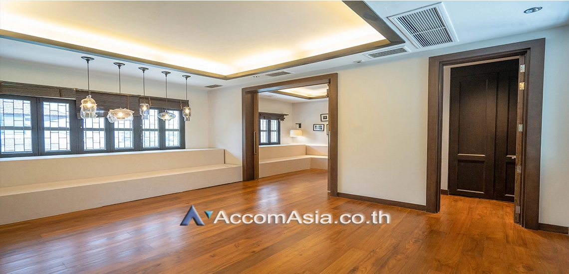 17  2 br House For Rent in Sukhumvit ,Bangkok BTS Phrom Phong AA26736