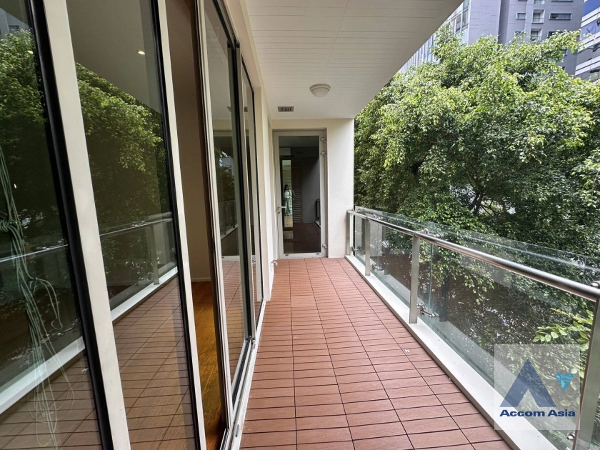 unitPet friendly |  3 Bedrooms  Condominium For Rent & Sale in Silom, Bangkok  near BTS Sala Daeng - MRT Silom (AA26739)