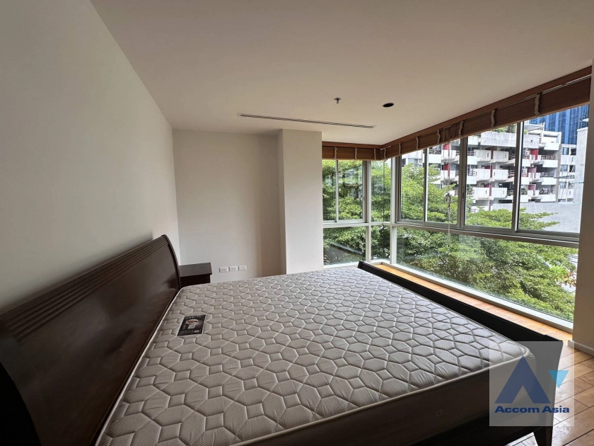 19  3 br Condominium for rent and sale in Silom ,Bangkok BTS Sala Daeng - MRT Silom at The Legend Saladaeng AA26739