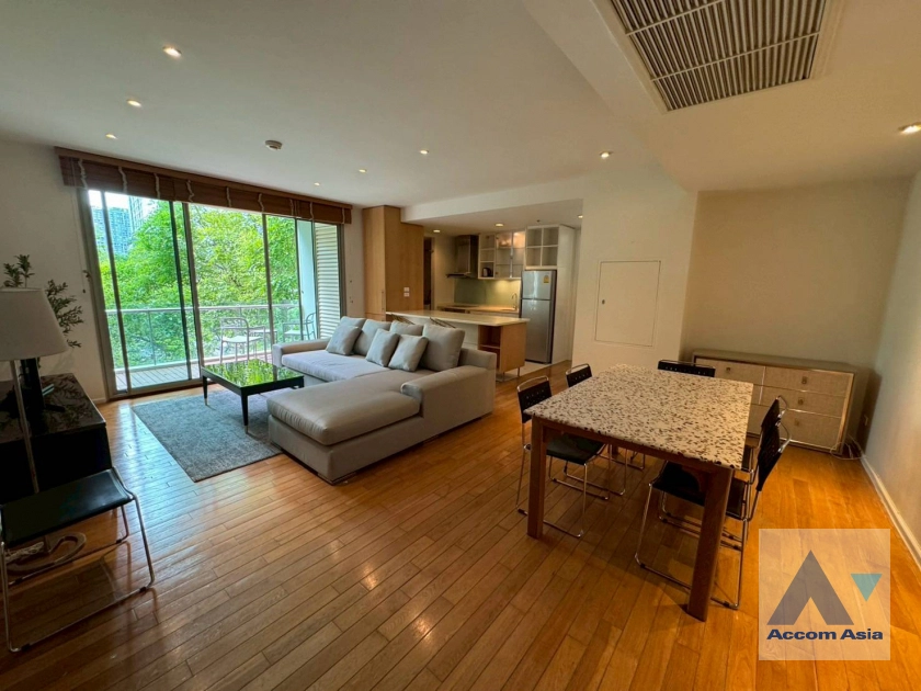 unitPet friendly |  3 Bedrooms  Condominium For Rent & Sale in Silom, Bangkok  near BTS Sala Daeng - MRT Silom (AA26739)