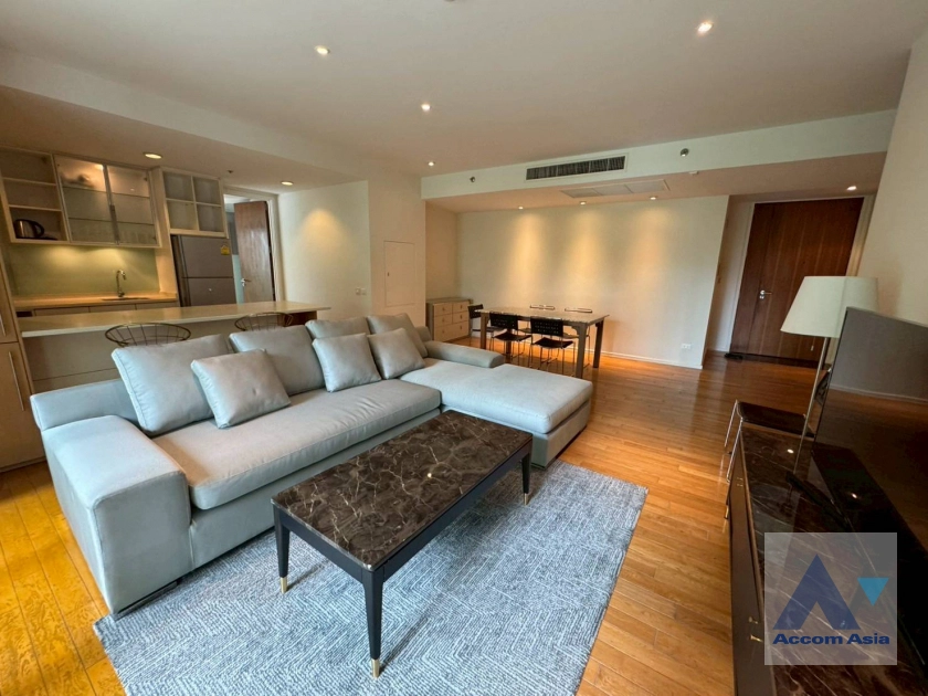 unitPet friendly |  3 Bedrooms  Condominium For Rent & Sale in Silom, Bangkok  near BTS Sala Daeng - MRT Silom (AA26739)