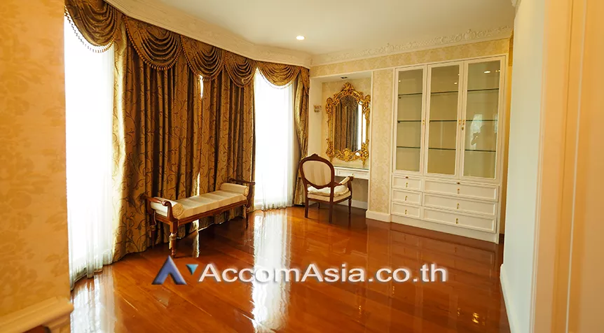 13  4 br House For Sale in Rama 3 ,Bangkok BTS Surasak - BRT Charoenrat at House  in Compound AA26745