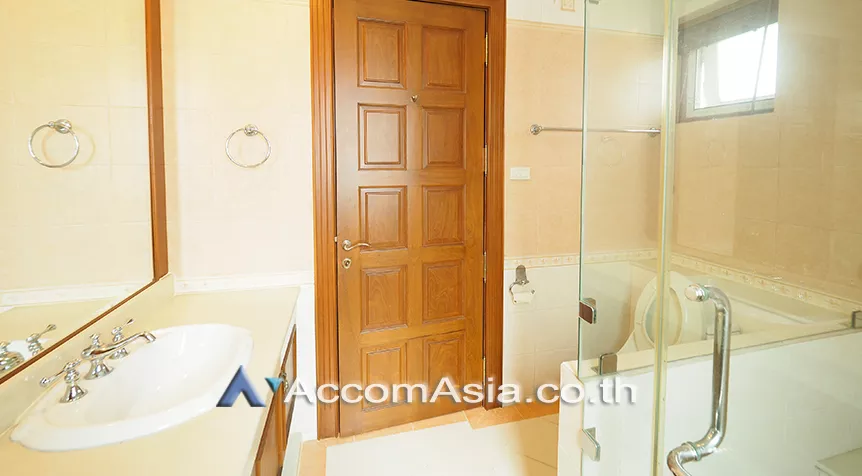 17  4 br House For Sale in Charoenkrung ,Bangkok BTS Surasak - BRT Charoenrat at House  in Compound AA26745