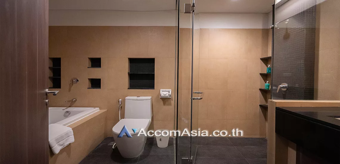 8  2 br Apartment For Rent in Sukhumvit ,Bangkok BTS Ploenchit at Brand New Apartment AA26747