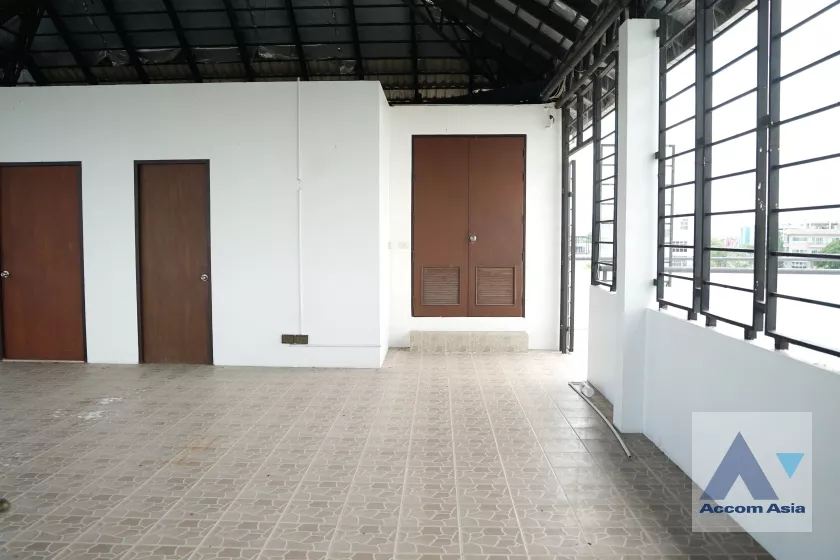 26  7 br House For Rent in pattanakarn ,Bangkok  AA26801
