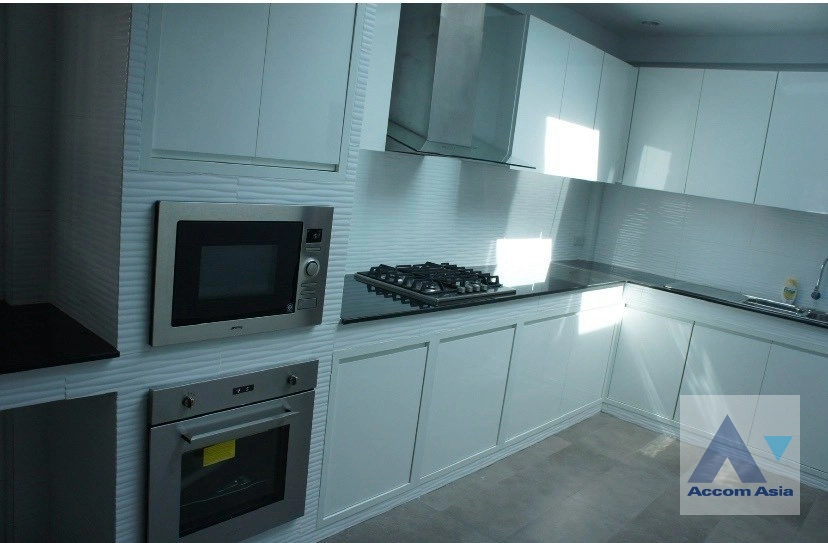 7  3 br House for rent and sale in Pattanakarn ,Bangkok BTS On Nut at Panya Pattanakarn Village AA26814