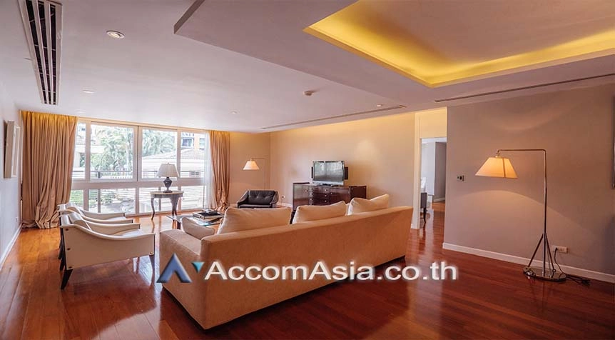  3 Bedrooms  Condominium For Rent in Sukhumvit, Bangkok  near BTS Thong Lo (AA26819)