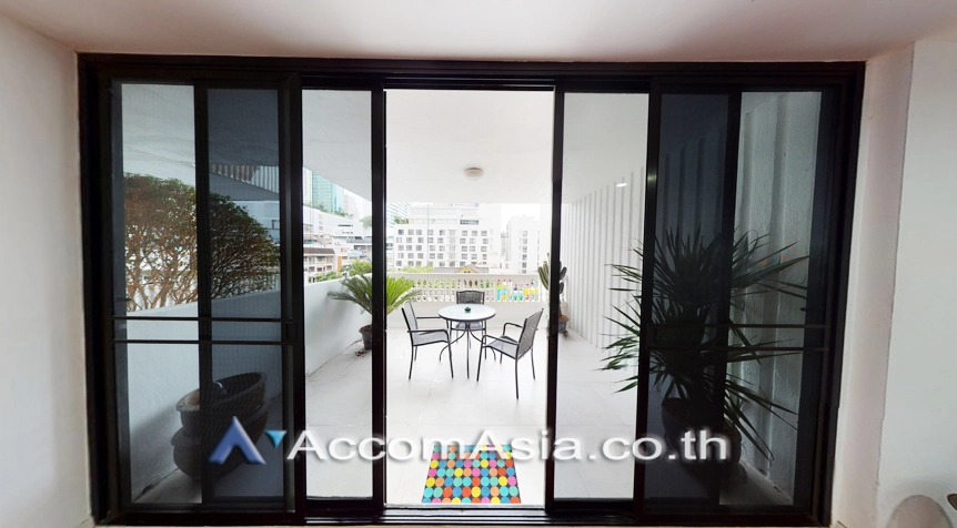 unit 3 Bedrooms  Condominium For Rent & Sale in Sukhumvit, Bangkok  near BTS Asok - MRT Sukhumvit (AA26836)