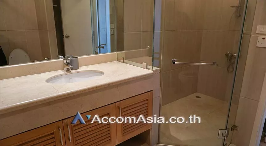 7  2 br Apartment For Rent in Ploenchit ,Bangkok BTS Ratchadamri at Step to Lumpini Park AA26844