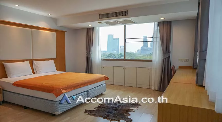 8  2 br Apartment For Rent in Ploenchit ,Bangkok BTS Ratchadamri at Step to Lumpini Park AA26844