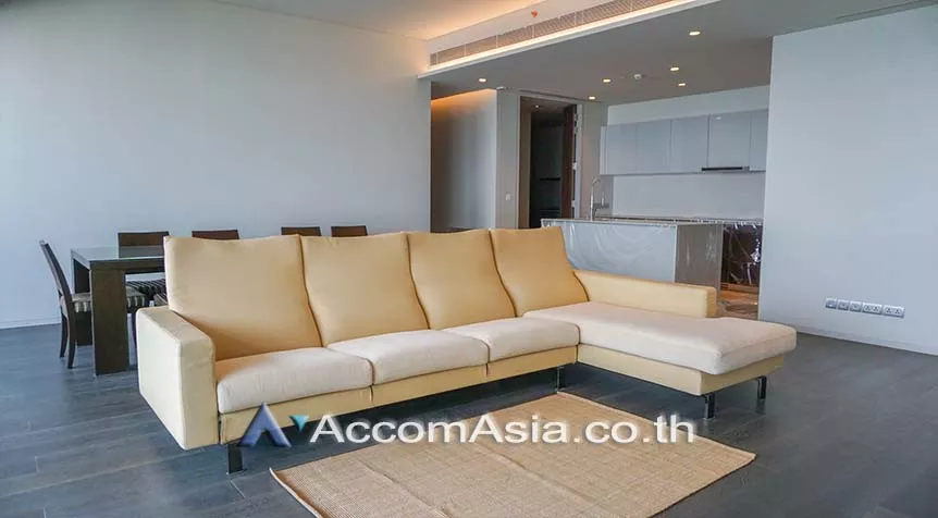  3 Bedrooms  Condominium For Rent in Sukhumvit, Bangkok  near BTS Thong Lo (AA26852)