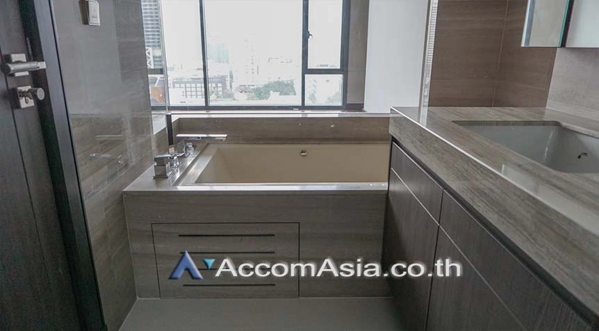 8  2 br Condominium For Rent in Sukhumvit ,Bangkok BTS Nana at Q1 Sukhumvit AA26858