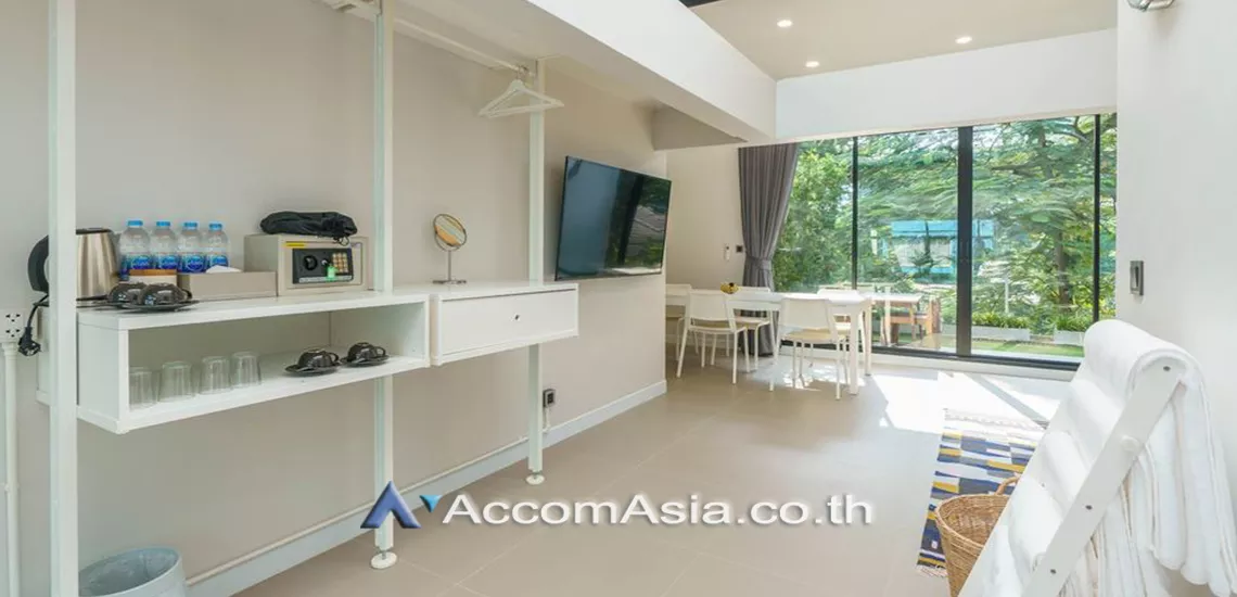 6  4 br Townhouse For Rent in sukhumvit ,Bangkok BTS Phrom Phong AA26874