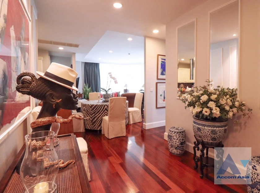 5  3 br Condominium for rent and sale in Sukhumvit ,Bangkok BTS Phrom Phong at Royce Private Residences AA26880